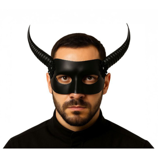 Black Horned Half Mask Black Horned Half Mask